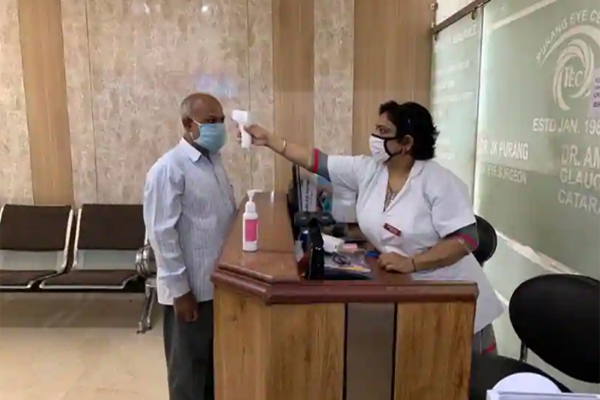 purang-eye-centre-delhi